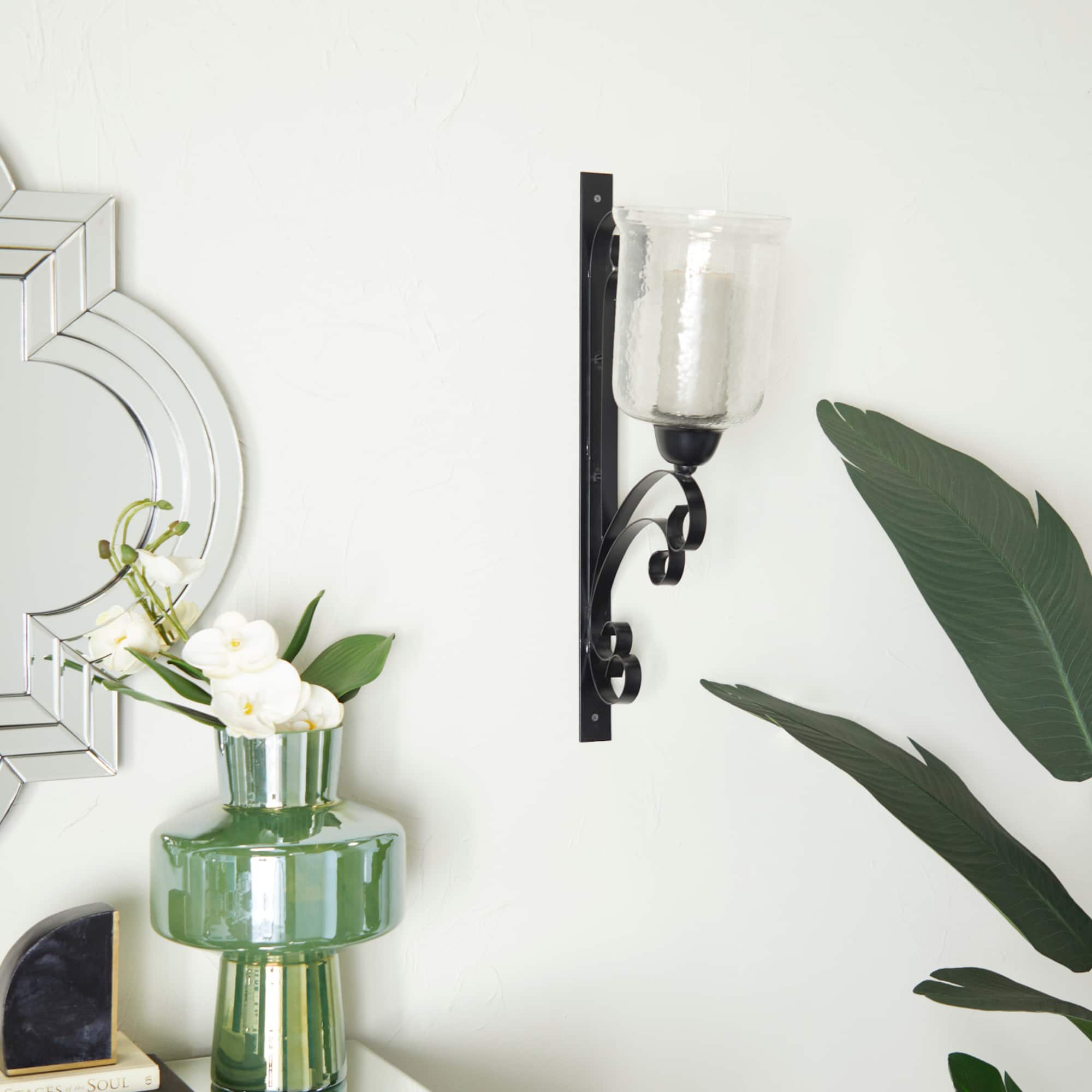 24" Black Traditional Wall Sconce